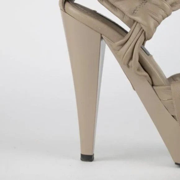 Burberry Leather Platform Sandals - Picture 6 of 9